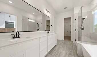 802 Mallard Dr, Aledo, TX 76008