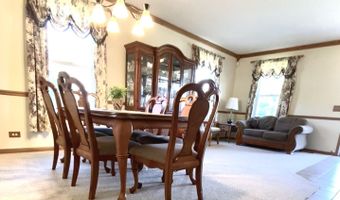 1056 Deertrail Ct, Antioch, IL 60002