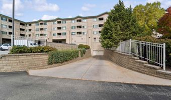 400 N RICHMOND St 323, Appleton, WI 54911