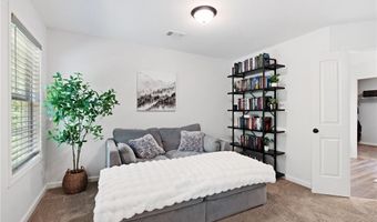 165 6th St, Auburn, GA 30011