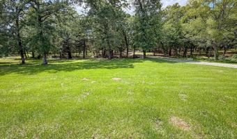 7554 S Farris Rd, Atoka, OK 74525