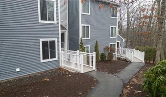 7 Wake Robin Rd 407, Lincoln, RI 02865