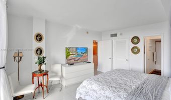10275 Collins Ave 829, Bal Harbour, FL 33154