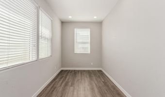 7138 W Kent Dr, Chandler, AZ 85226