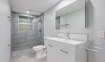 10180 W Bay Harbor Dr 2c, Bay Harbor Islands, FL 33154