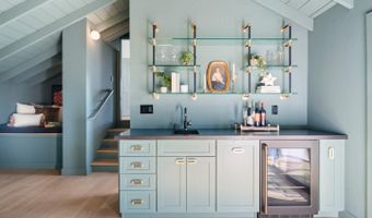 210 Thunderbird Dr, Aptos, CA 95003