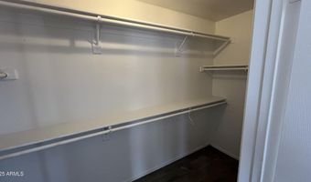 1690 E Countrywalk Ln, Chandler, AZ 85225