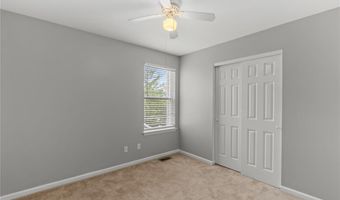1770 Spring View Terrace Ct, Ballwin, MO 63021