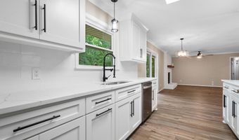 4 Ivy Cir, Arkadelphia, AR 71923