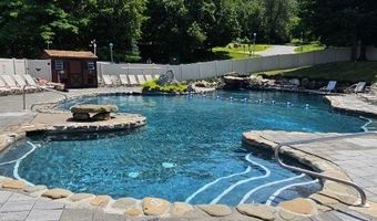 1 Davos Dr 1, Alloway, NJ 07462