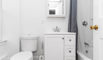 109 Church St 1, Newport, RI 02840