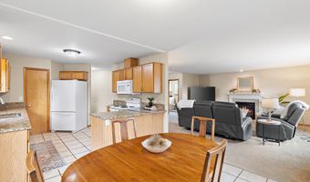 20794 WALNUT St NE, Aurora, OR 97002