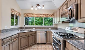 1826 TIERRA VERDE Dr, Atlantic Beach, FL 32233
