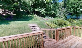 107 Mckenna Dr, Aliquippa, PA 15001