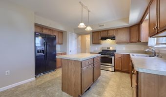 504 LONGVIEW Dr, Reading, PA 19608