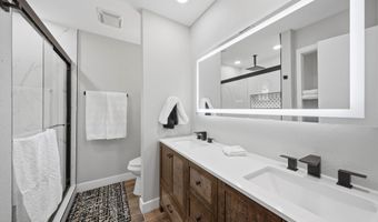 10432 W Avalon Dr, Avondale, AZ 85392