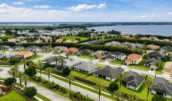 226 LAKE VISTA Dr, Auburndale, FL 33823