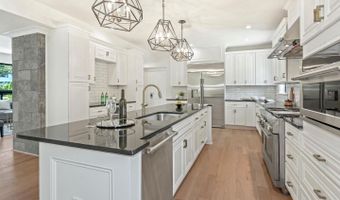 5805 MASSACHUSETTS Ave, Bethesda, MD 20816