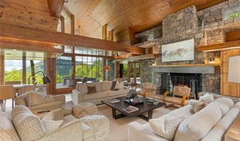 749 Stillmont Cir, Cashiers, NC 28717