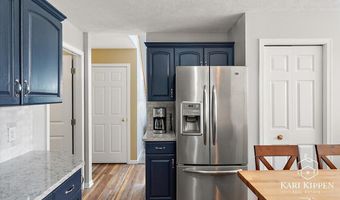 8150 Country Pine Dr SE, Alto, MI 49302