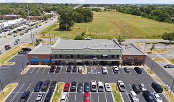 201 SW 14th St Suite 104, Bentonville, AR 72712