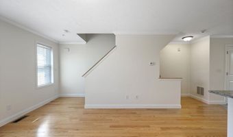 1148 Bedford St, Abington, MA 02351