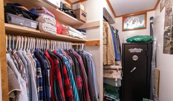 4783 Hinman Settler Rd, Brownington, VT 05860