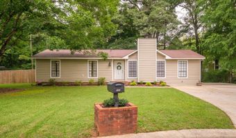 100 HUMMINGBIRD Cir, Alabaster, AL 35007