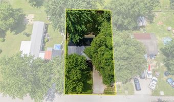 1220 N Third St, Austin, IN 47102