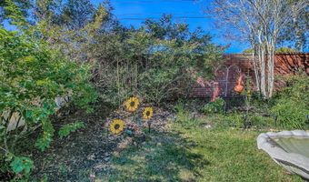 926 DEKLEVA Dr, Apopka, FL 32712