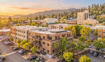 175 Lithia Way 303, Ashland, OR 97520