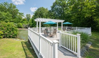 311 Still Water Cir 311, Brookfield, CT 06804