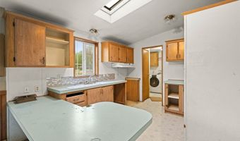 2010 4th St SE, Auburn, WA 98002