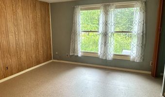 4 Reservoir Rd, Brattleboro, VT 05301