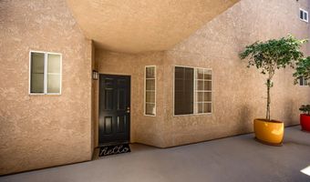 521 Arbor Dr 105, San Diego, CA 92103