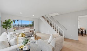 810 Omar Dr, Escondido, CA 92025