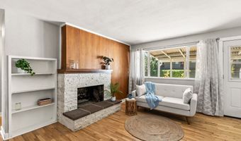 3190 ORIOLE St, Springfield, OR 97477