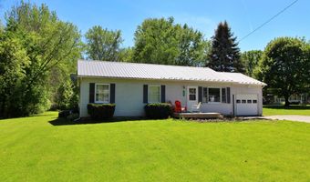 50 Wood Ln, Alburgh, VT 05440
