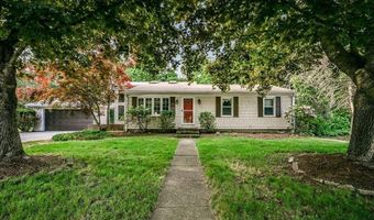 59 Orchard Dr, Cumberland, RI 02864