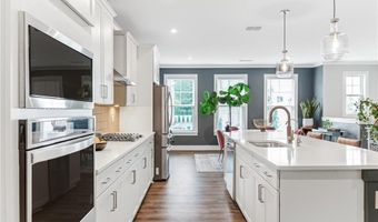 3927 Acer Ct, Peachtree Corners, GA 30092