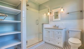 3925 CANTERBURY Rd, Baltimore, MD 21218