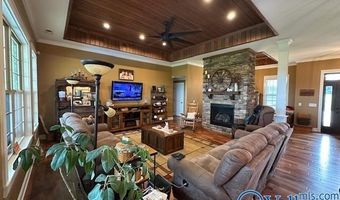 2102 Kuykendall Rd, Albertville, AL 35951