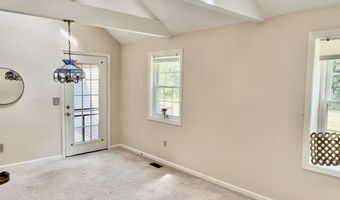 3 Chandler Dr, Atkinson, NH 03811