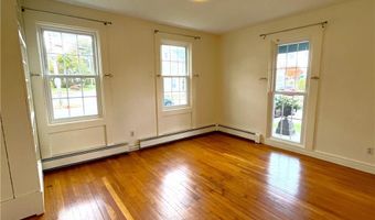 44 Phillips St 1L, North Kingstown, RI 02852