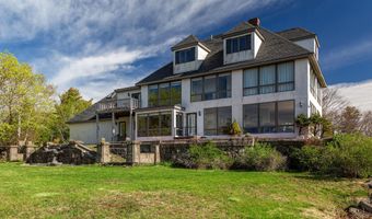 18 Greenway Ct, Bar Harbor, ME 04609