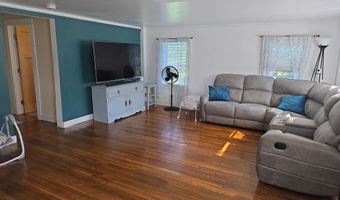 469 Old Claremont Rd, Charlestown, NH 03603