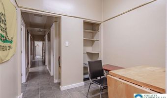 135 N 5th St, Allentown, PA 18102