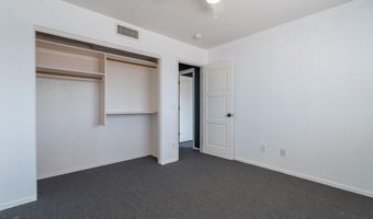 1070 W LARK Dr, Chandler, AZ 85286