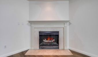 700 S Ardmore Ave 204, Los Angeles, CA 90005