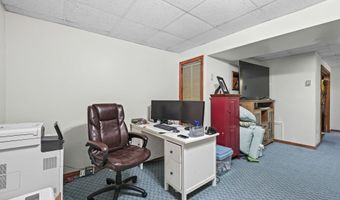 745 Merrow Rd APT 171, Coventry, CT 06238
